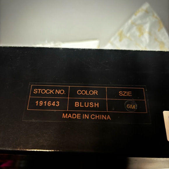 Joan Boyce - Gold Lace Bow Knee-High Women’s Boots - Picture 7 of 7